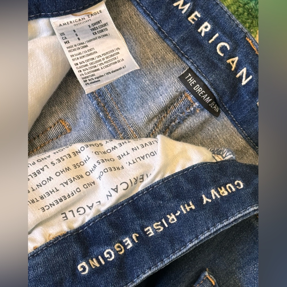 American Eagle, The Dream Jean, curvy hi-rise jegging, size 8 x-short - Picture 5 of 5